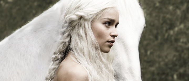 Emilia Clarke som Daenerys Targaryen