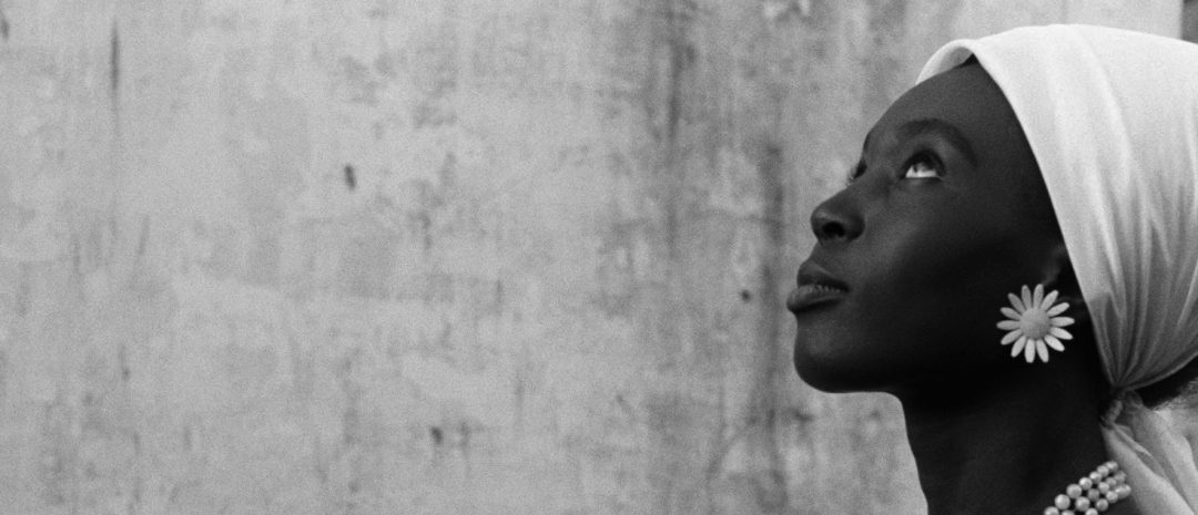 Det postkoloniale blikket i Ousmane Sembenes knivskarpe gjennombruddsfilm Black Girl