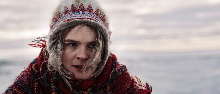 Risten Anine Gaup i «Eallogierdu - The Tundra Within Me». (Foto: Norsk filmdistribusjon.)